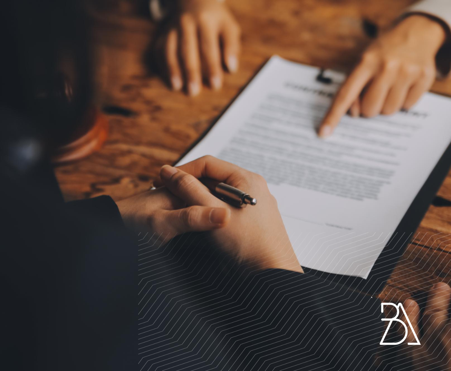 erros no contrato social